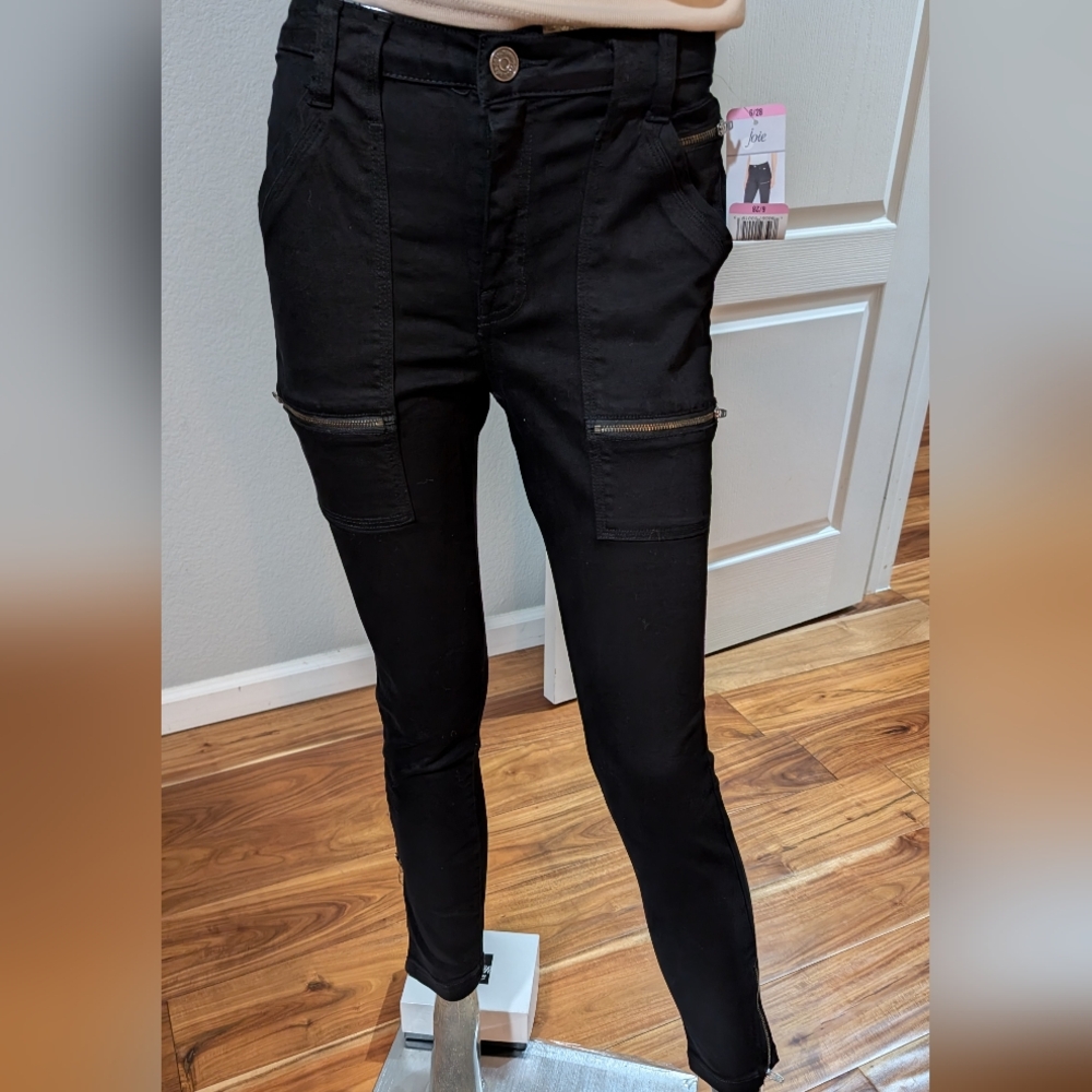Joie Park Contemporary Black Cargo Pant Size 14 x 32 Nwt❤️
